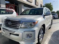 تۆیۆتا لاند کروزەر